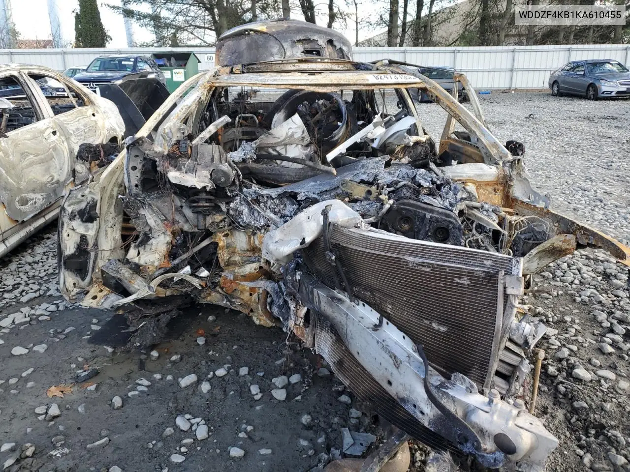 WDDZF4KB1KA610455 2019 Mercedes-Benz E 300 4Matic