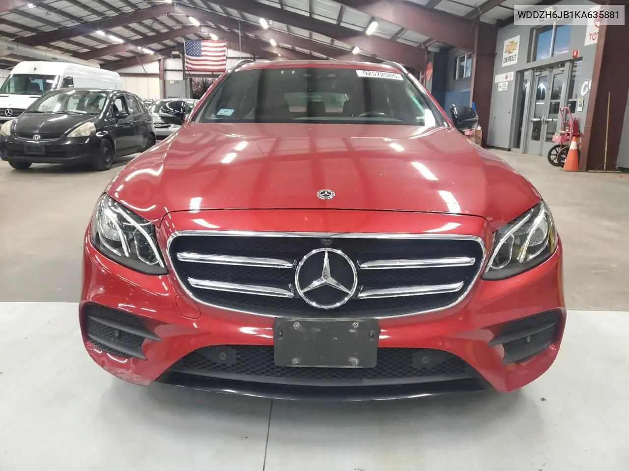 WDDZH6JB1KA635881 2019 Mercedes-Benz E 450 4Matic