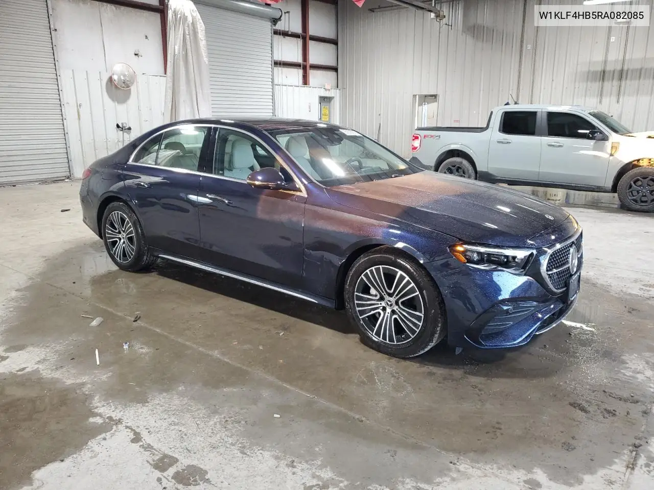 W1KLF4HB5RA082085 2024 Mercedes-Benz E 350 4Matic