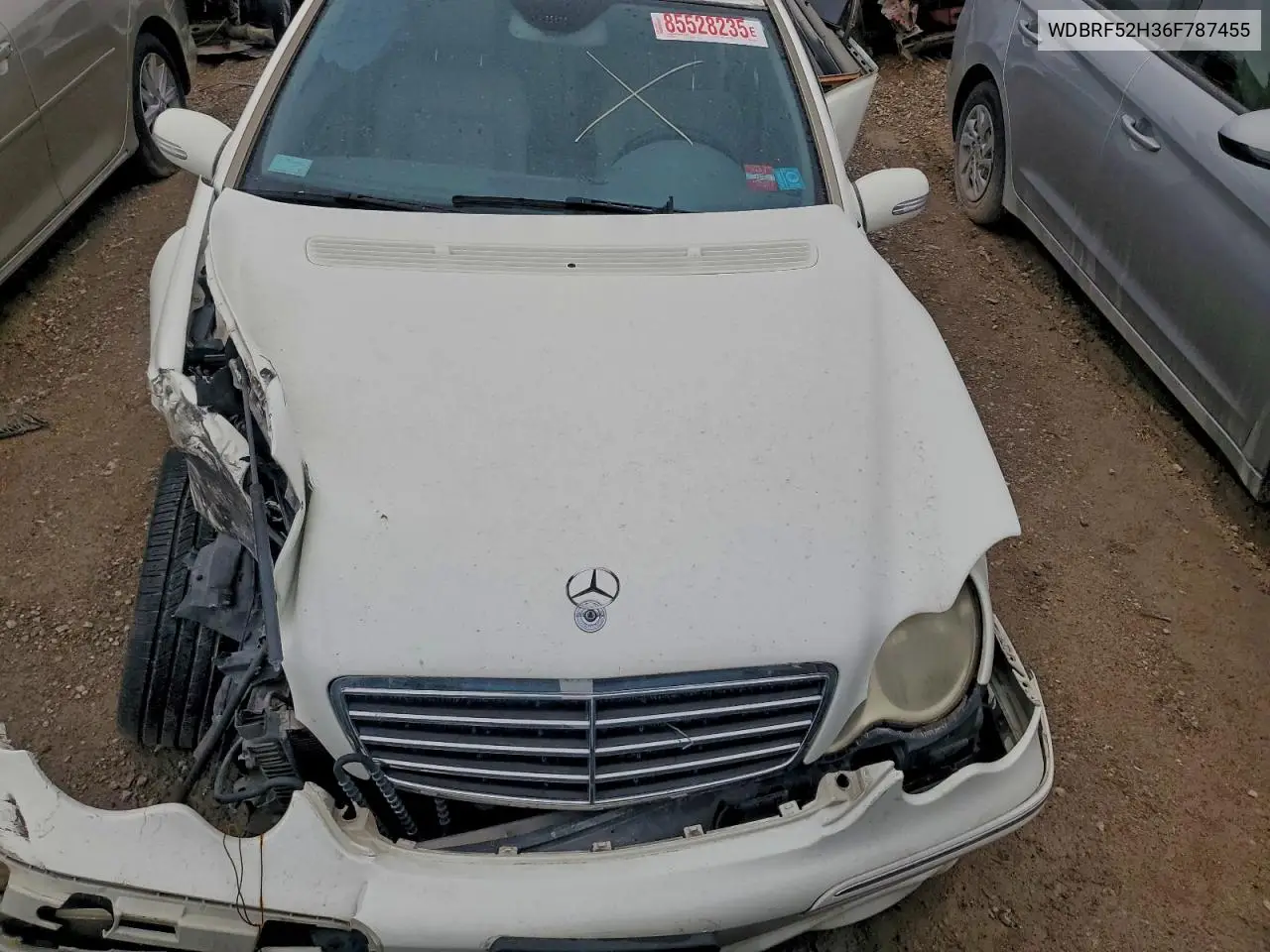 WDBRF52H36F787455 2006 Mercedes-Benz C 230