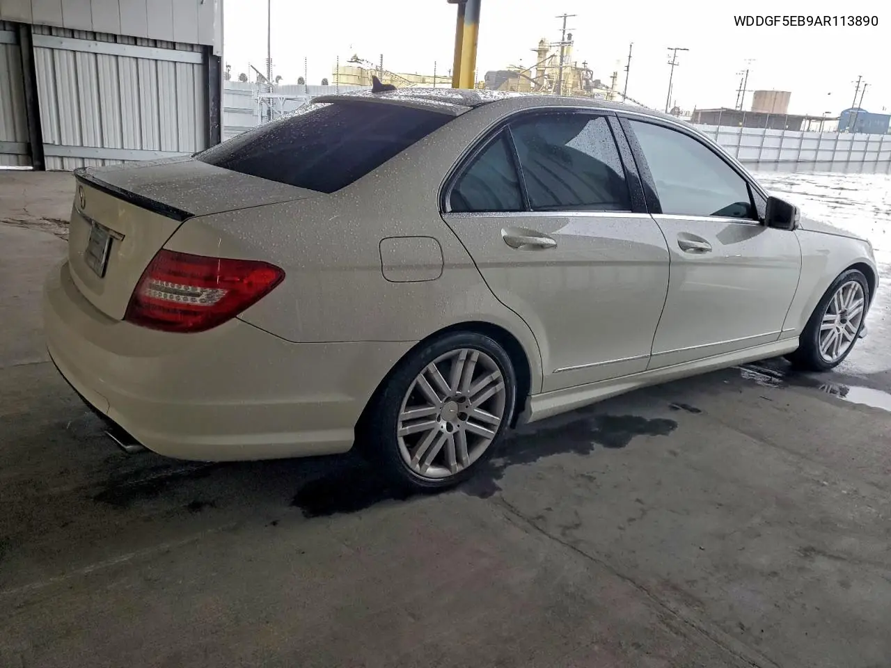 WDDGF5EB9AR113890 2010 Mercedes-Benz C 300