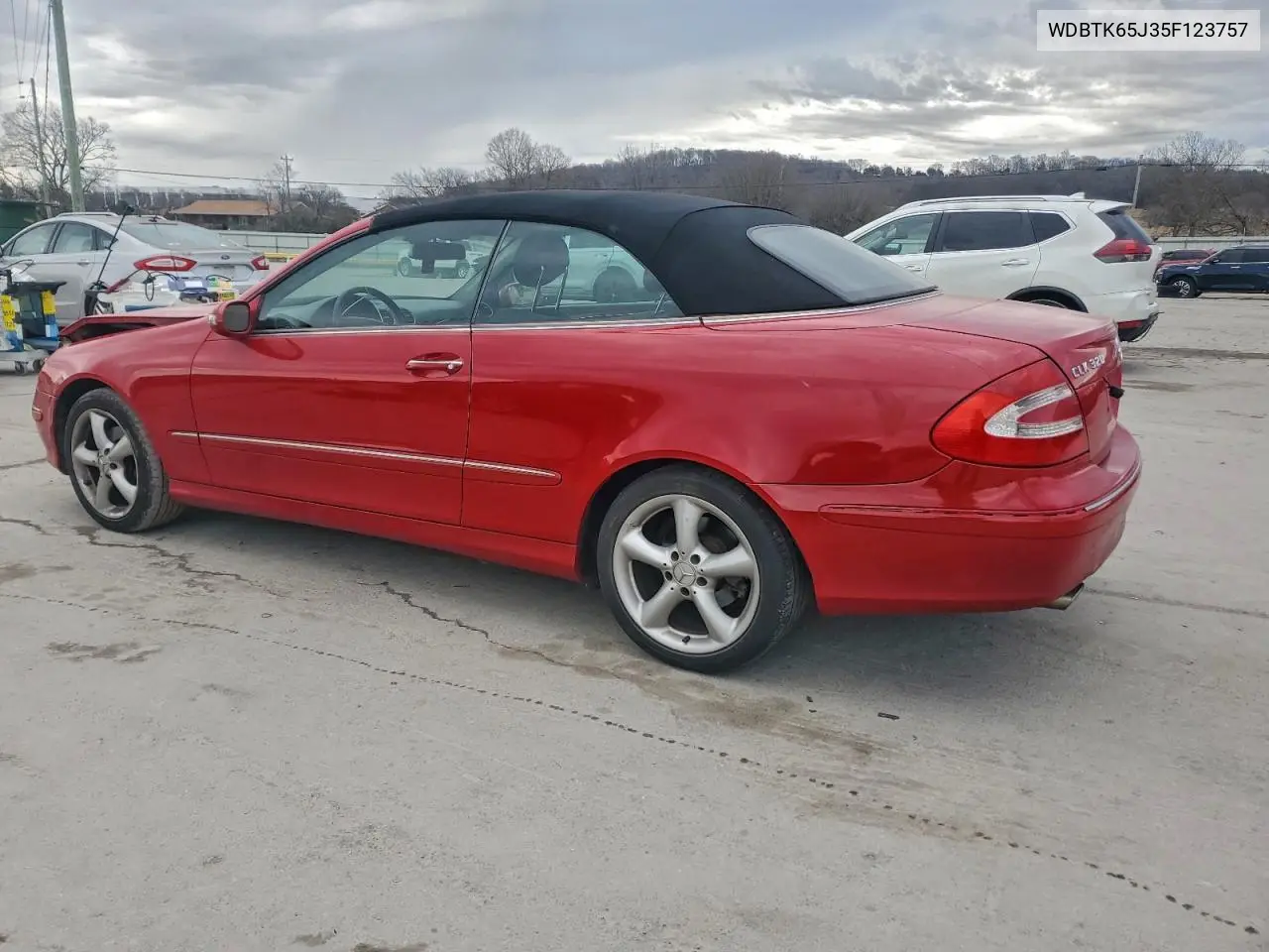 WDBTK65J35F123757 2005 Mercedes-Benz Clk 320