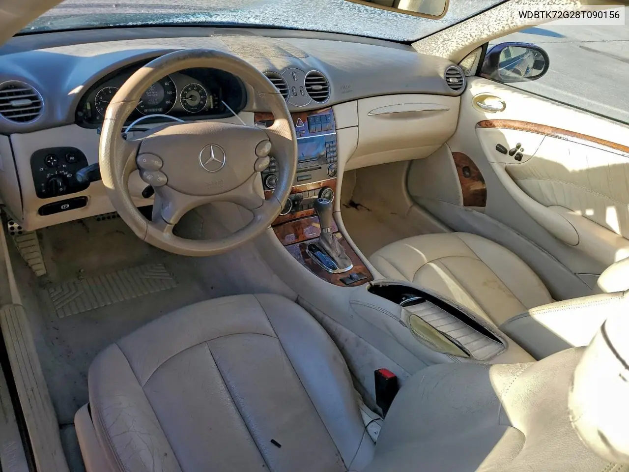 WDBTK72G28T090156 2008 Mercedes-Benz Clk 550