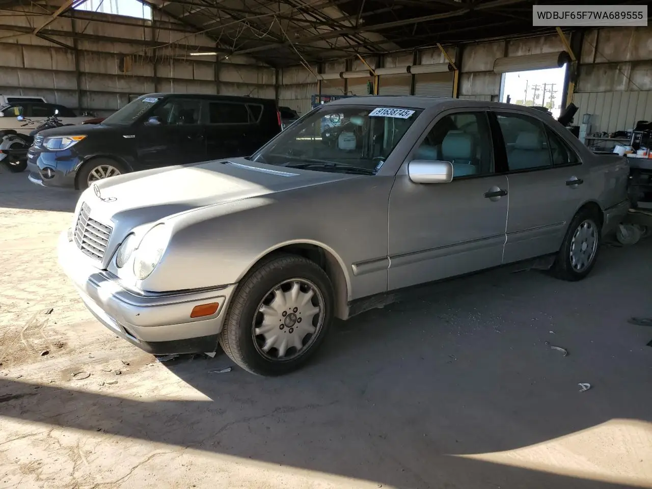 WDBJF65F7WA689555 1998 Mercedes-Benz E 320