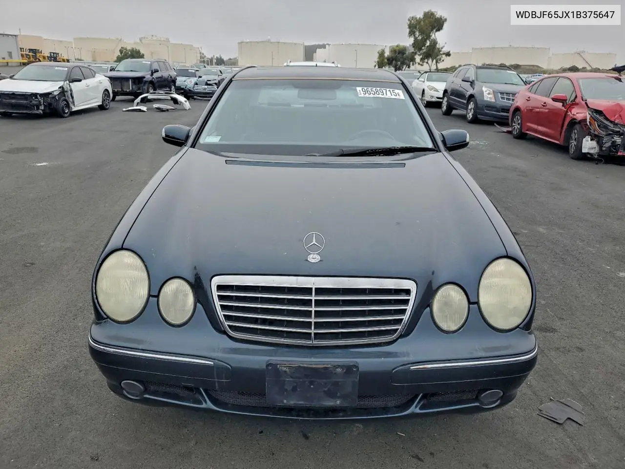 WDBJF65JX1B375647 2001 Mercedes-Benz E 320