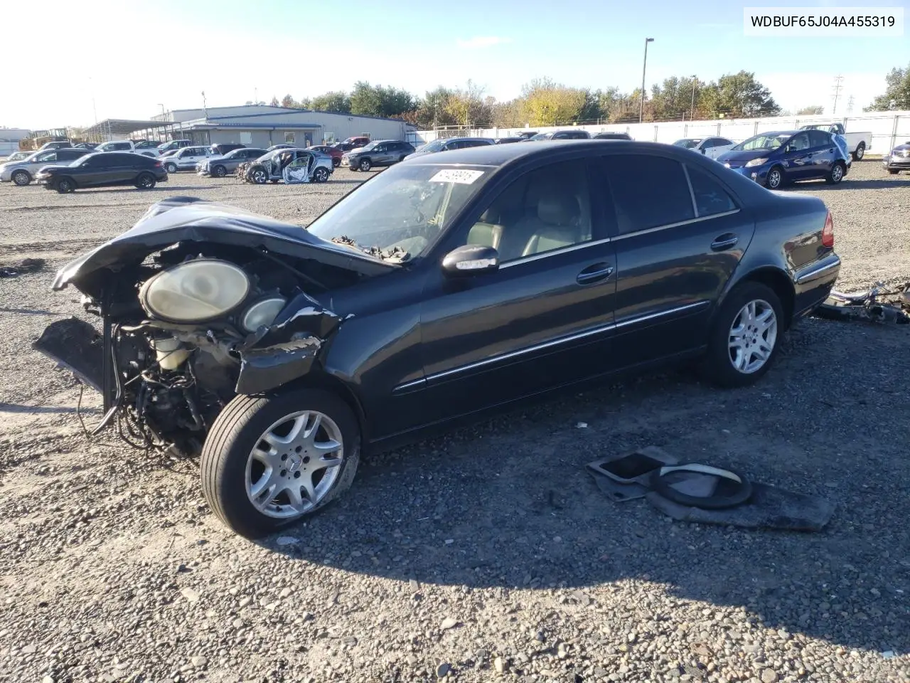 WDBUF65J04A455319 2004 Mercedes-Benz E 320