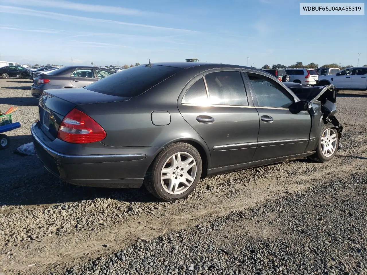 WDBUF65J04A455319 2004 Mercedes-Benz E 320