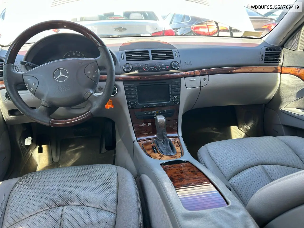 WDBUF65J25A709419 2005 Mercedes-Benz E 320