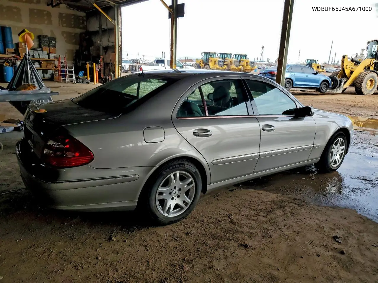 WDBUF65J45A671000 2005 Mercedes-Benz E 320