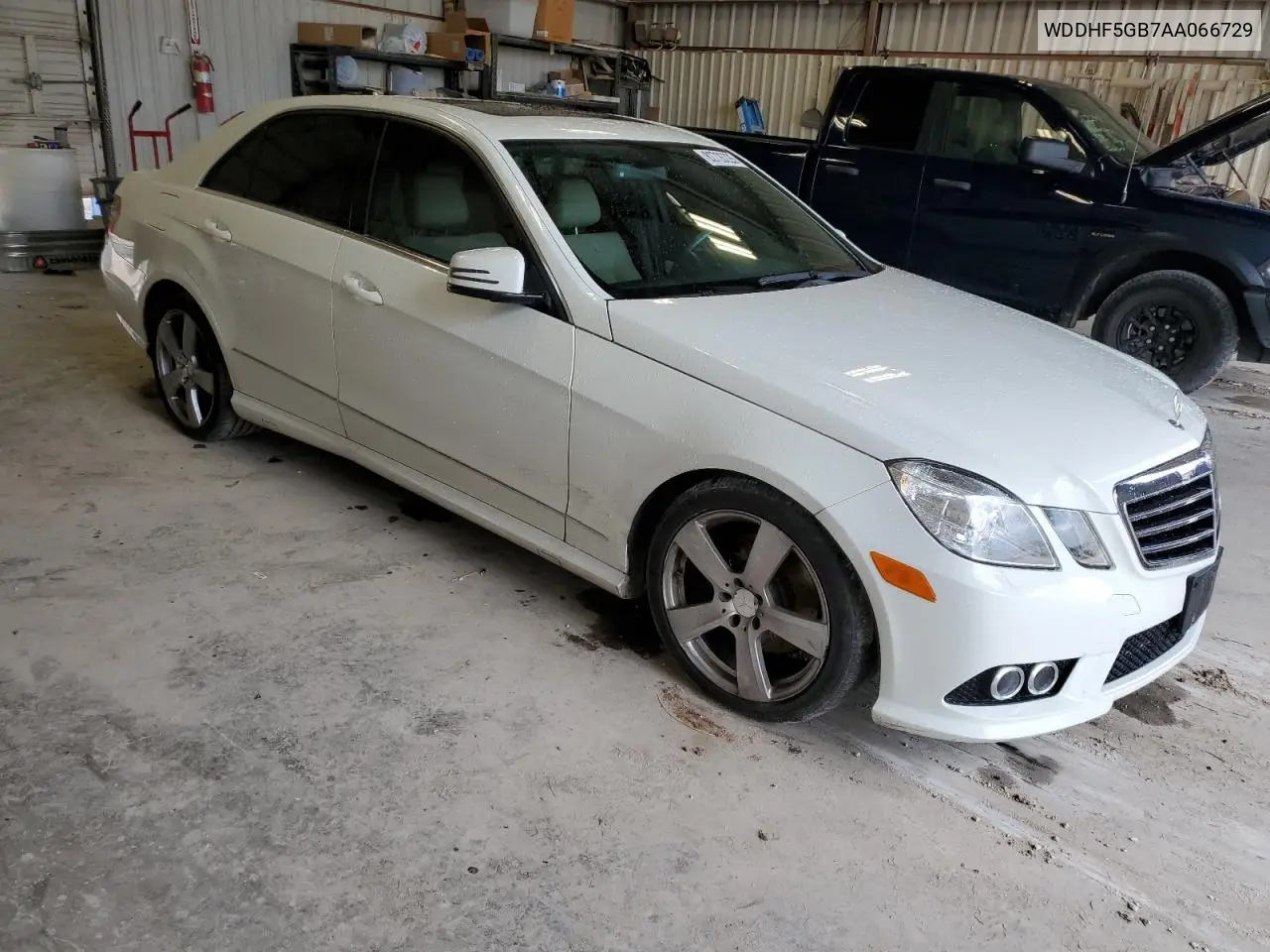 WDDHF5GB7AA066729 2010 Mercedes-Benz E 350