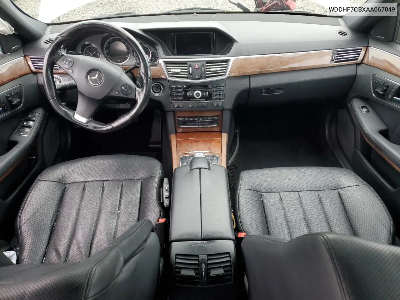 WDDHF7CBXAA067049 2010 Mercedes-Benz E 550