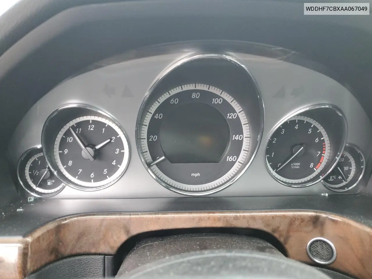 WDDHF7CBXAA067049 2010 Mercedes-Benz E 550