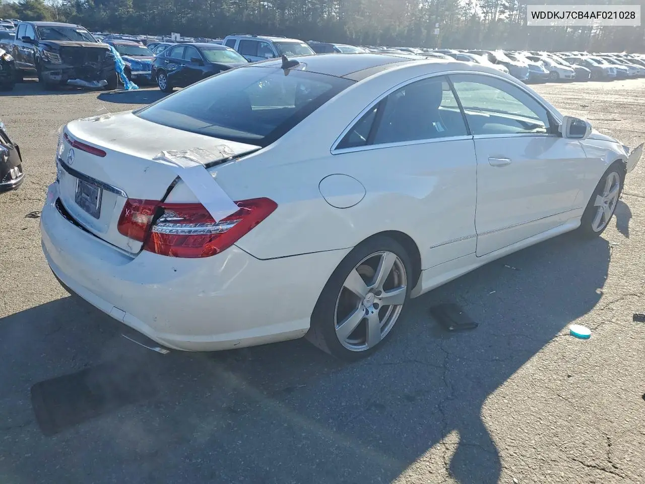 WDDKJ7CB4AF021028 2010 Mercedes-Benz E 550