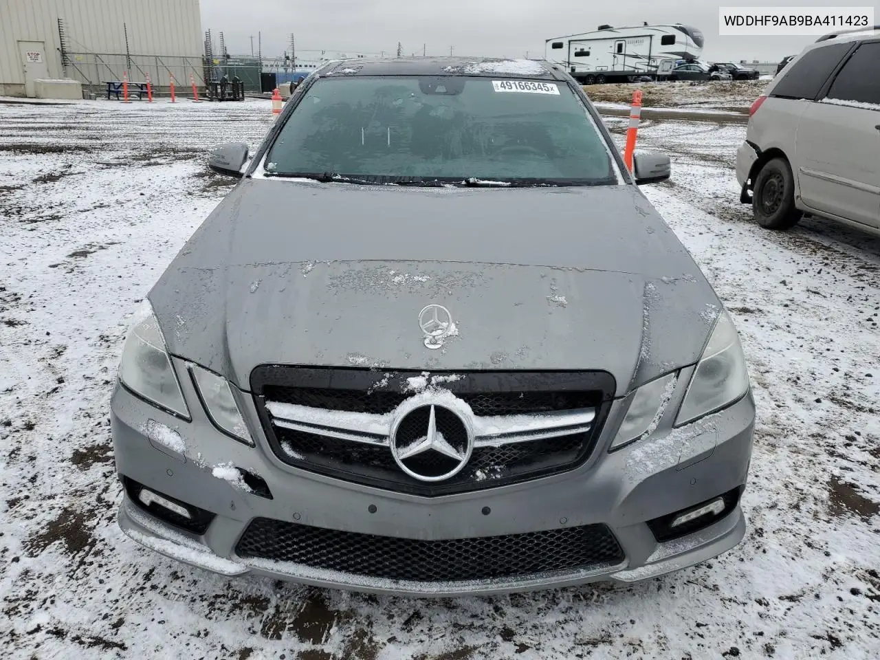 2011 Mercedes-Benz E 550 4Matic VIN: WDDHF9AB9BA411423 Lot: 49166345