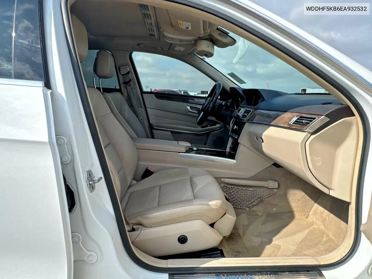 WDDHF5KB6EA932532 2014 Mercedes-Benz E 350