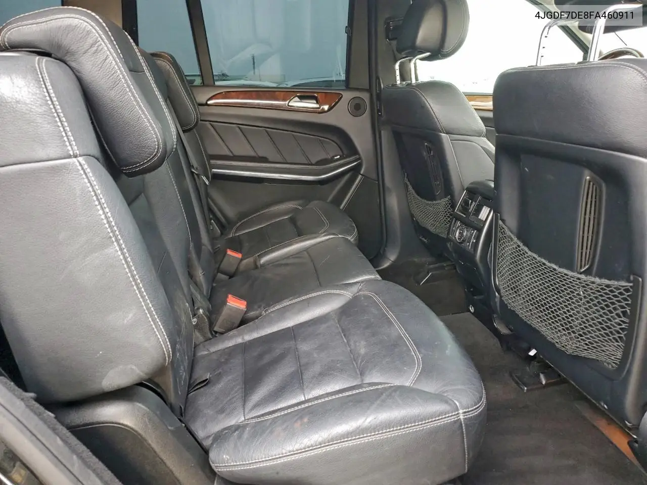 4JGDF7DE8FA460911 2015 Mercedes-Benz Gl 550 4Matic