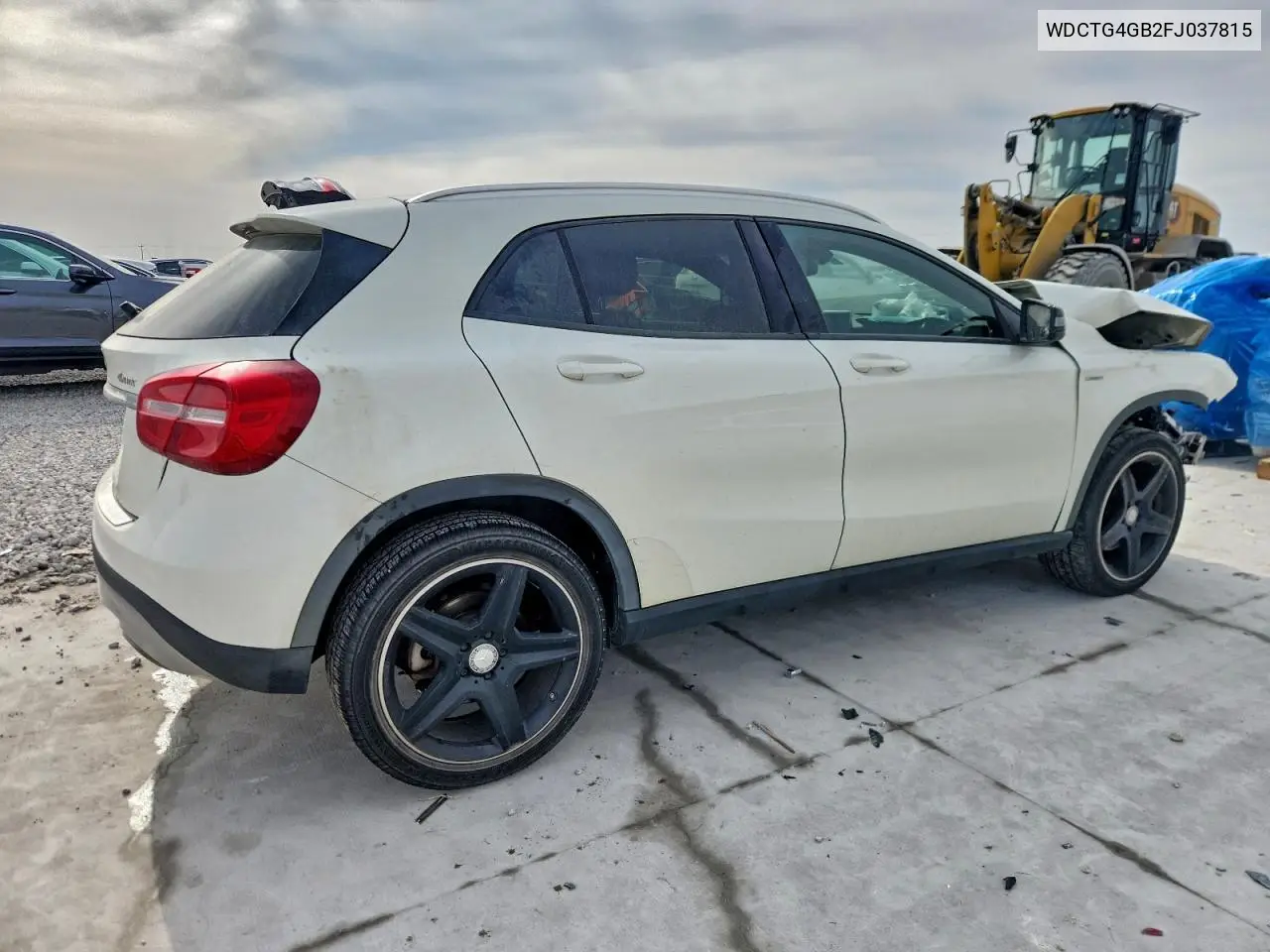 WDCTG4GB2FJ037815 2015 Mercedes-Benz Gla 250 4Matic