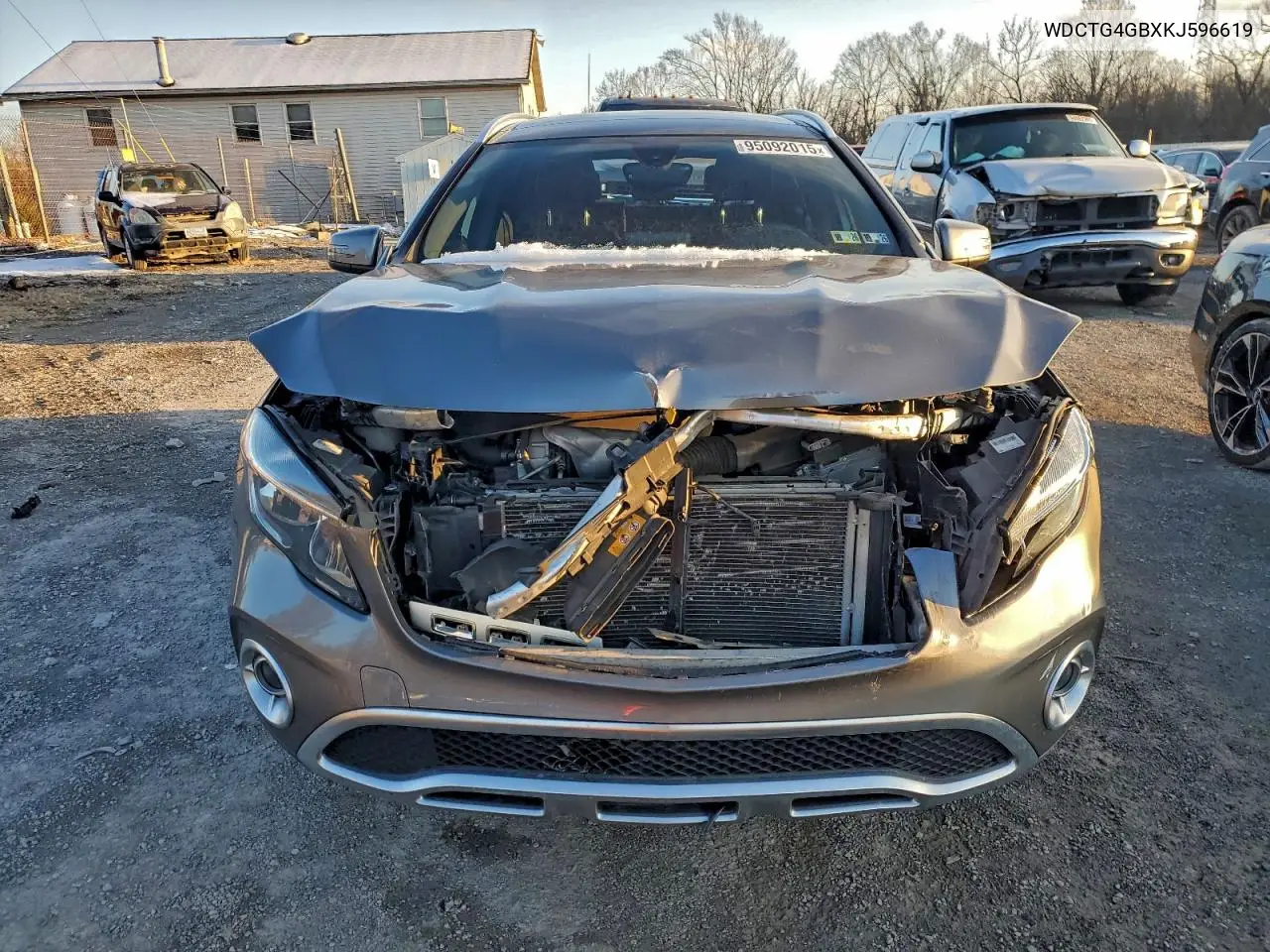 WDCTG4GBXKJ596619 2019 Mercedes-Benz Gla 250 4Matic