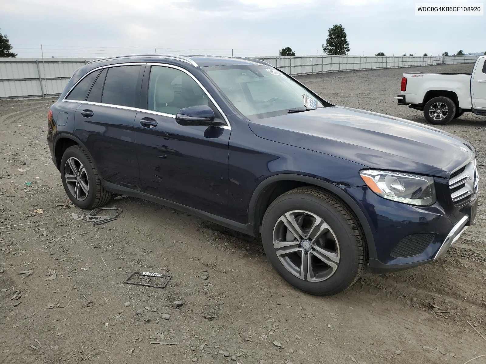 WDC0G4KB6GF108920 2016 Mercedes-Benz Glc 300 4Matic