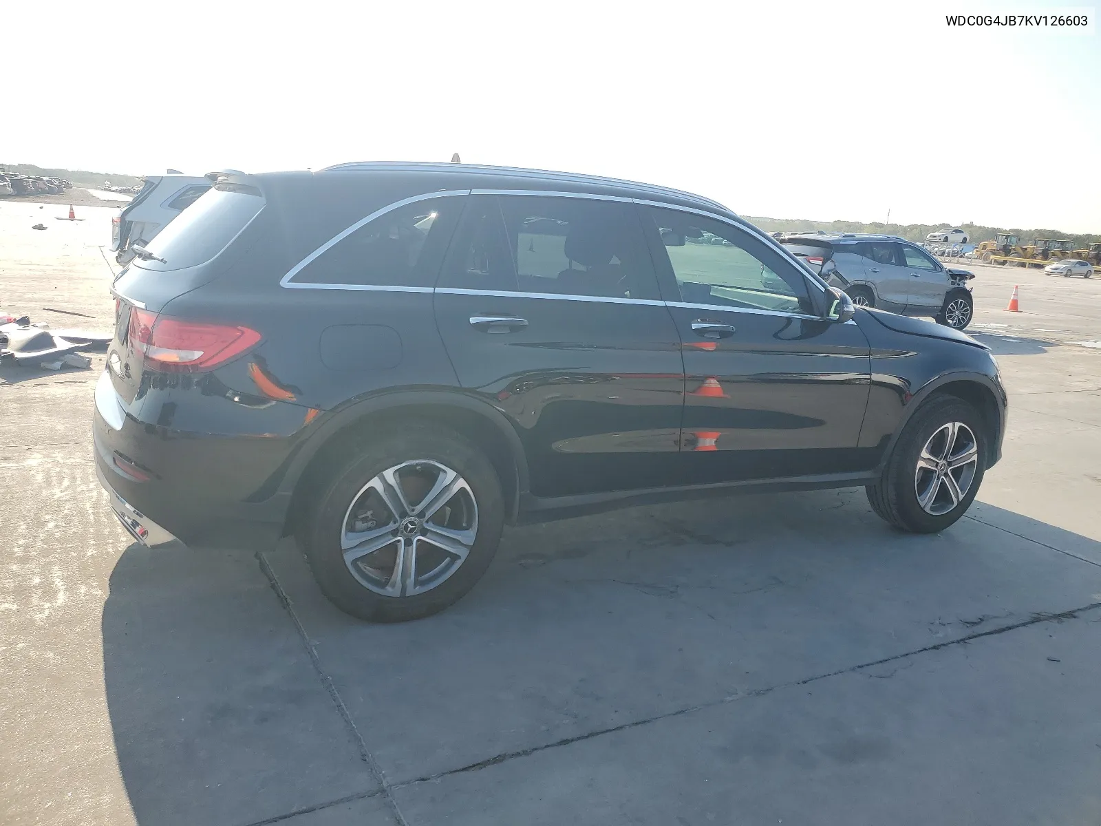 WDC0G4JB7KV126603 2019 Mercedes-Benz Glc 300