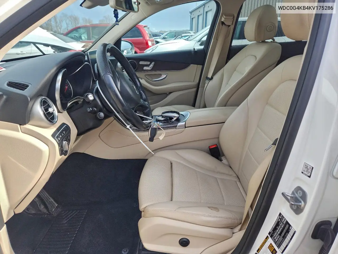 WDC0G4KB4KV175286 2019 Mercedes-Benz Glc 300 4Matic