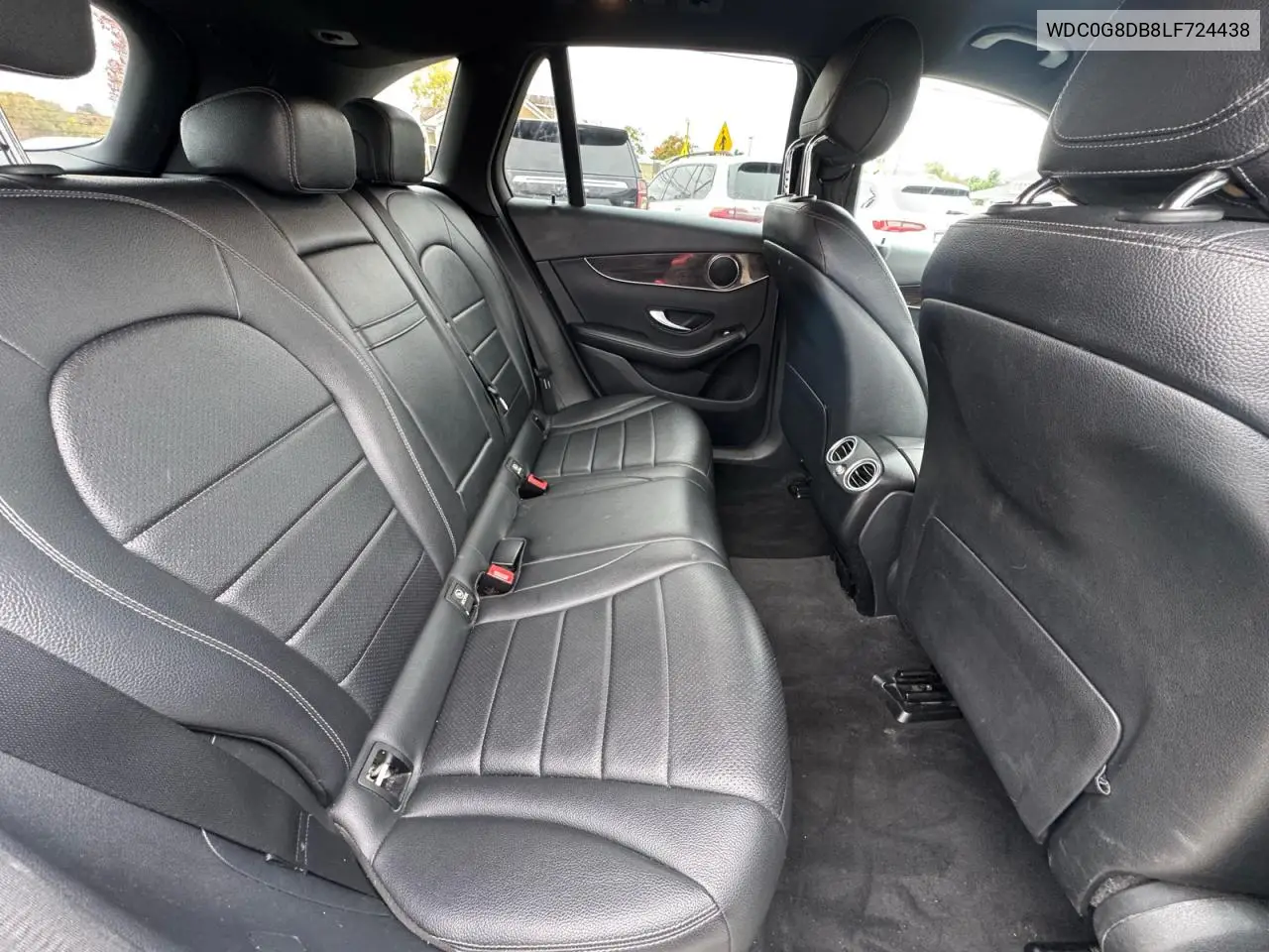 WDC0G8DB8LF724438 2020 Mercedes-Benz Glc 300