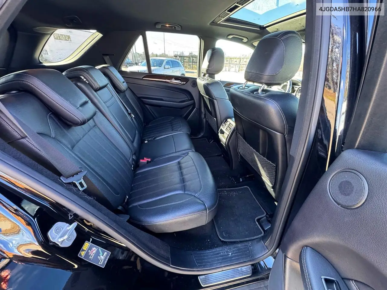 4JGDA5HB7HA820966 2017 Mercedes-Benz Gle 350 4Matic