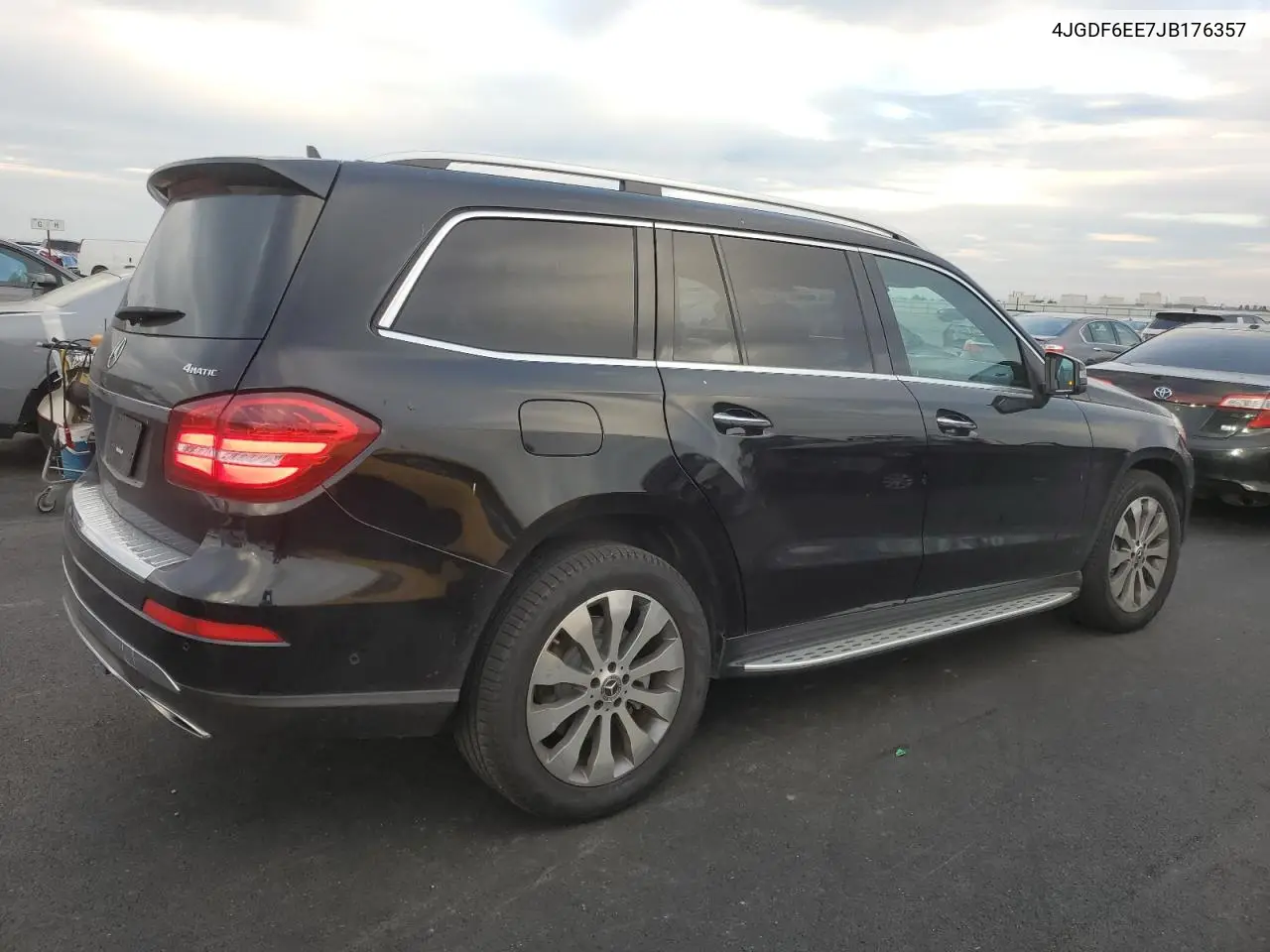 4JGDF6EE7JB176357 2018 Mercedes-Benz Gls 450 4Matic