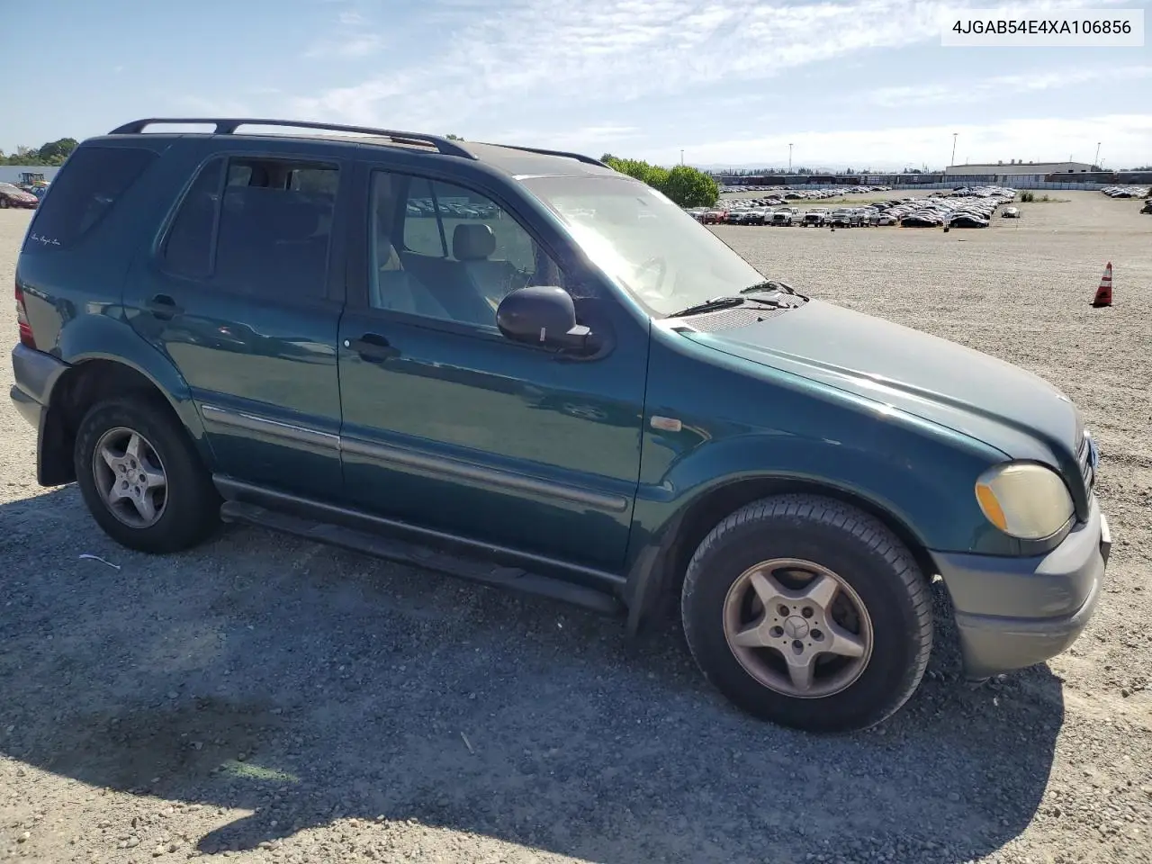 1999 Mercedes-Benz Ml 320 VIN: 4JGAB54E4XA106856 Lot: 57692675