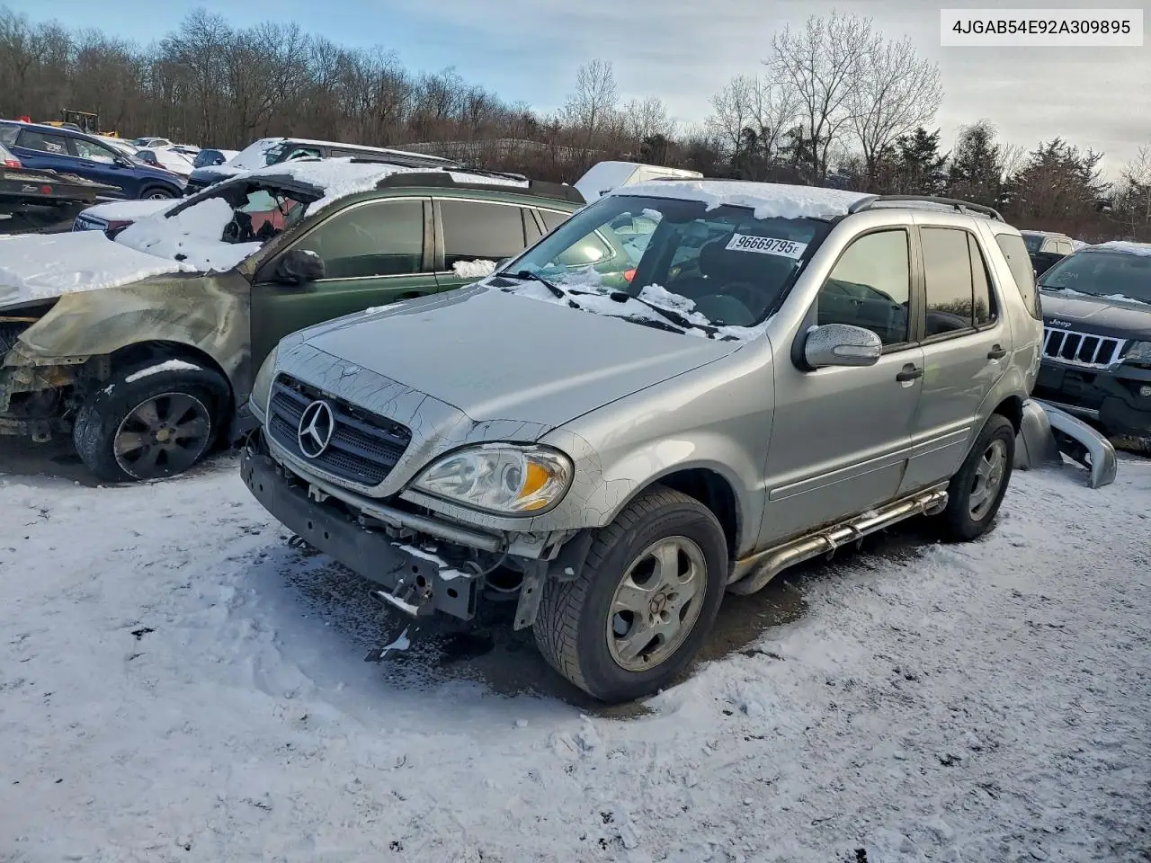 4JGAB54E92A309895 2002 Mercedes-Benz Ml 320
