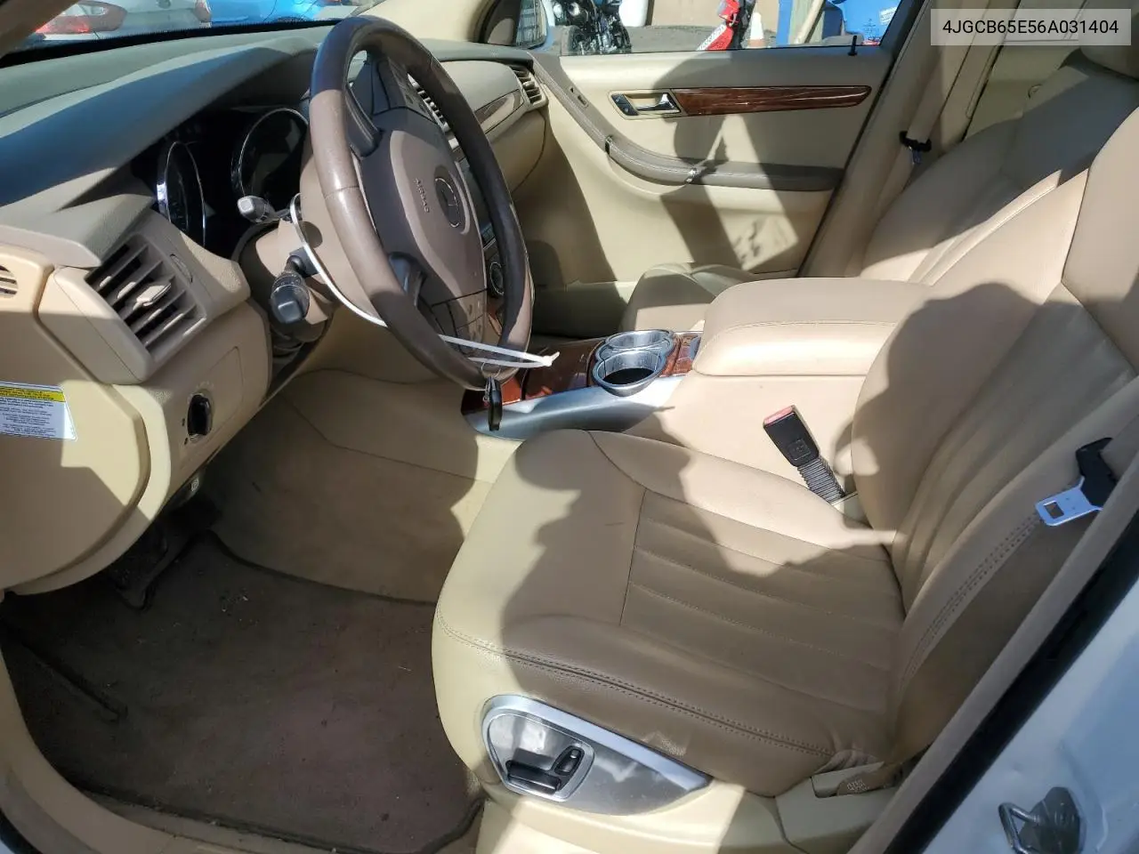 4JGCB65E56A031404 2006 Mercedes-Benz R 350