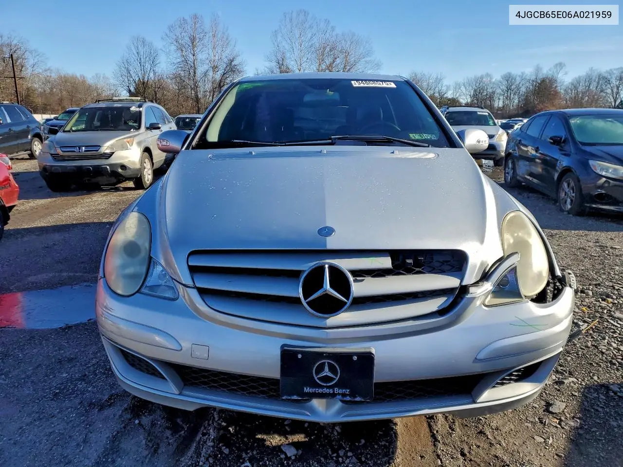 4JGCB65E06A021959 2006 Mercedes-Benz R 350