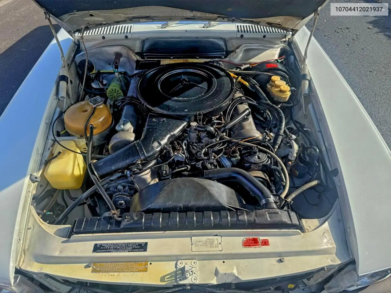 10704412021937 1975 Mercedes Benz 450 Sl