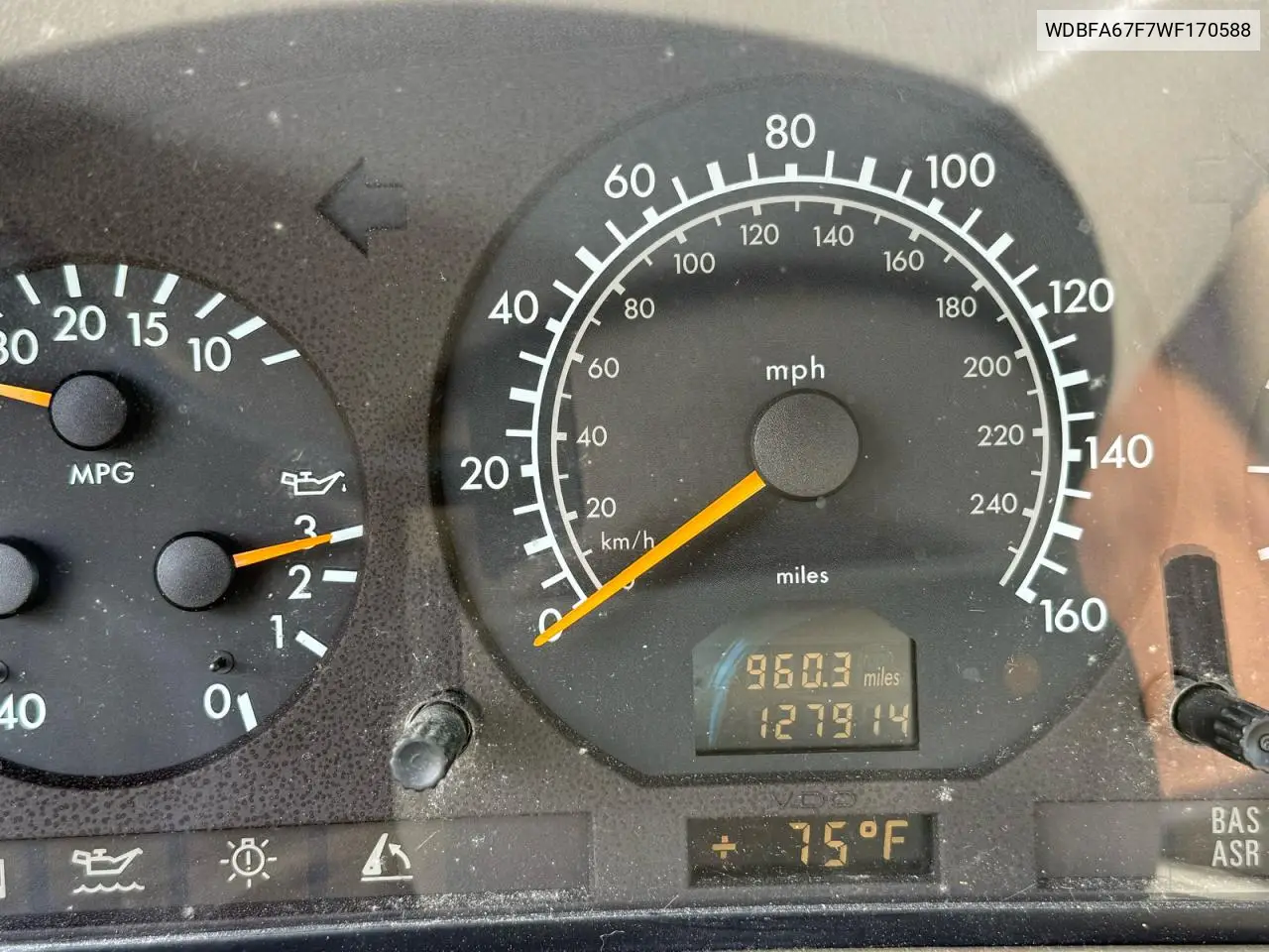WDBFA67F7WF170588 1998 Mercedes-Benz Sl 500