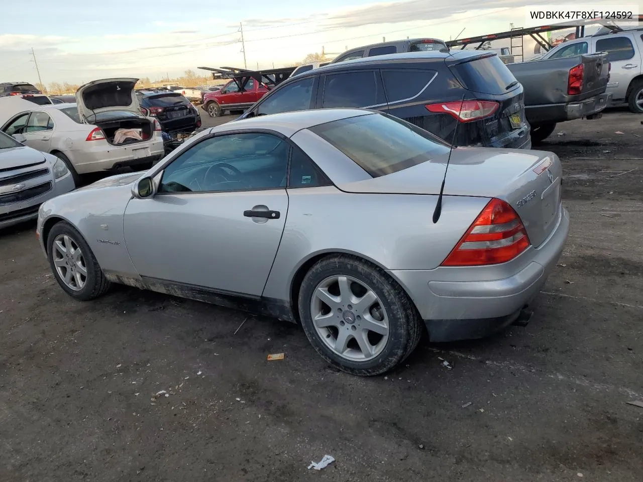 1999 Mercedes-Benz Slk 230 Kompressor VIN: WDBKK47F8XF124592 Lot: 84304074