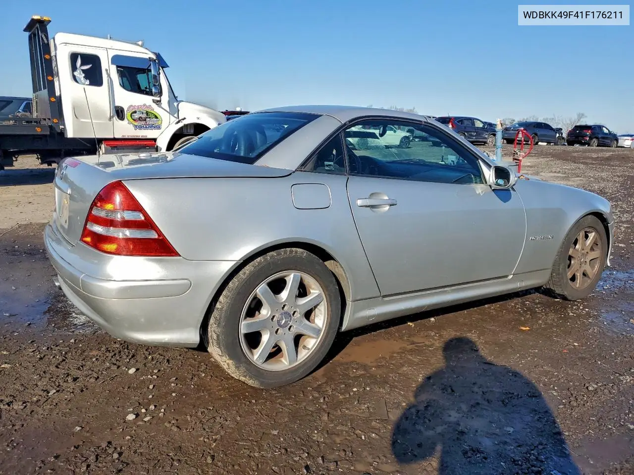 WDBKK49F41F176211 2001 Mercedes-Benz Slk 230 Kompressor