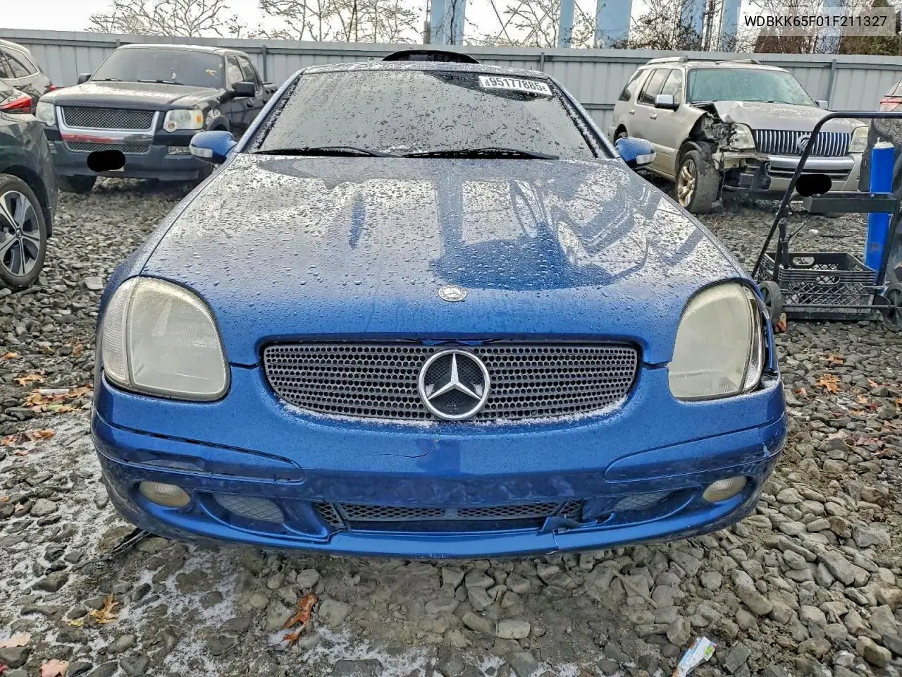 WDBKK65F01F211327 2001 Mercedes-Benz Slk 320