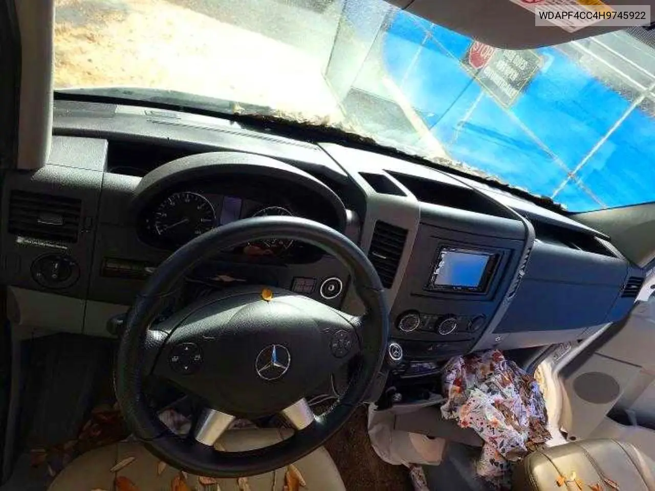 WDAPF4CC4H9745922 2017 Mercedes-Benz Sprinter 3500