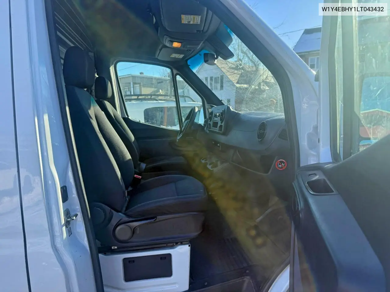 W1Y4EBHY1LT043432 2020 Mercedes-Benz Sprinter 2500