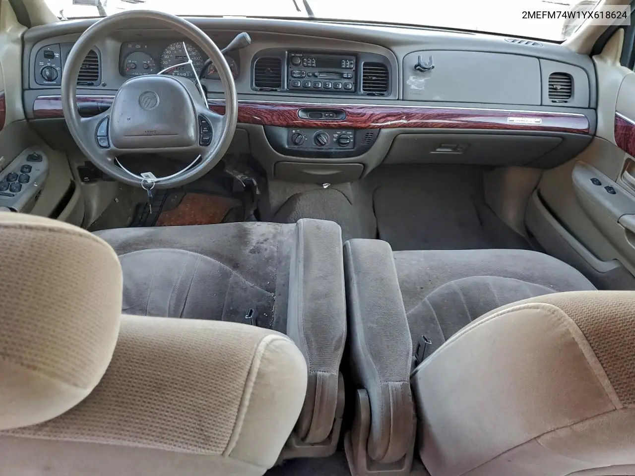 2MEFM74W1YX618624 2000 Mercury Grand Marquis Gs