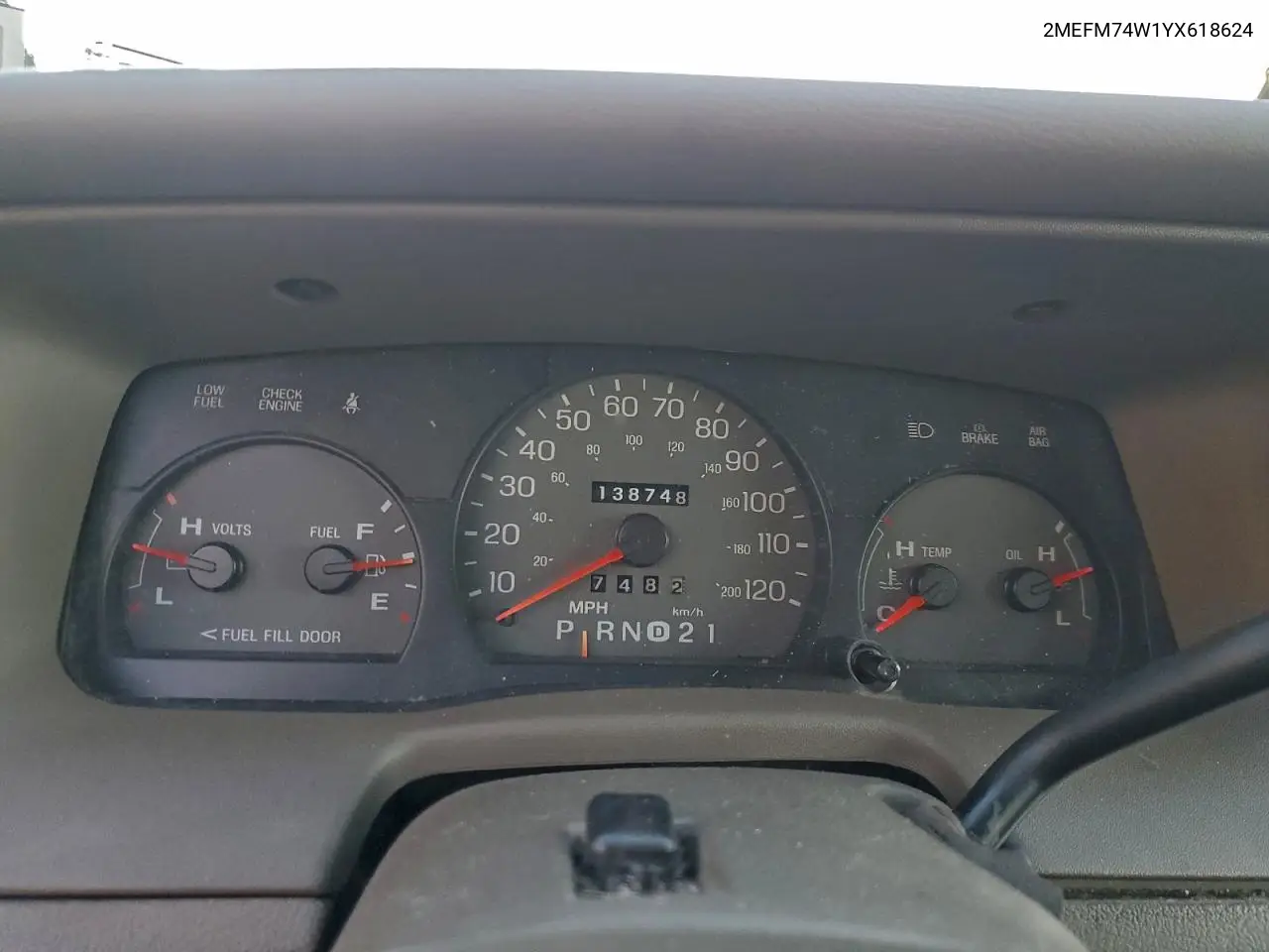 2MEFM74W1YX618624 2000 Mercury Grand Marquis Gs