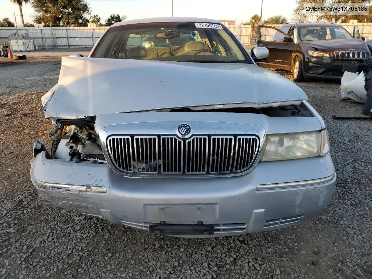 2MEFM75W31X705185 2001 Mercury Grand Marquis Ls
