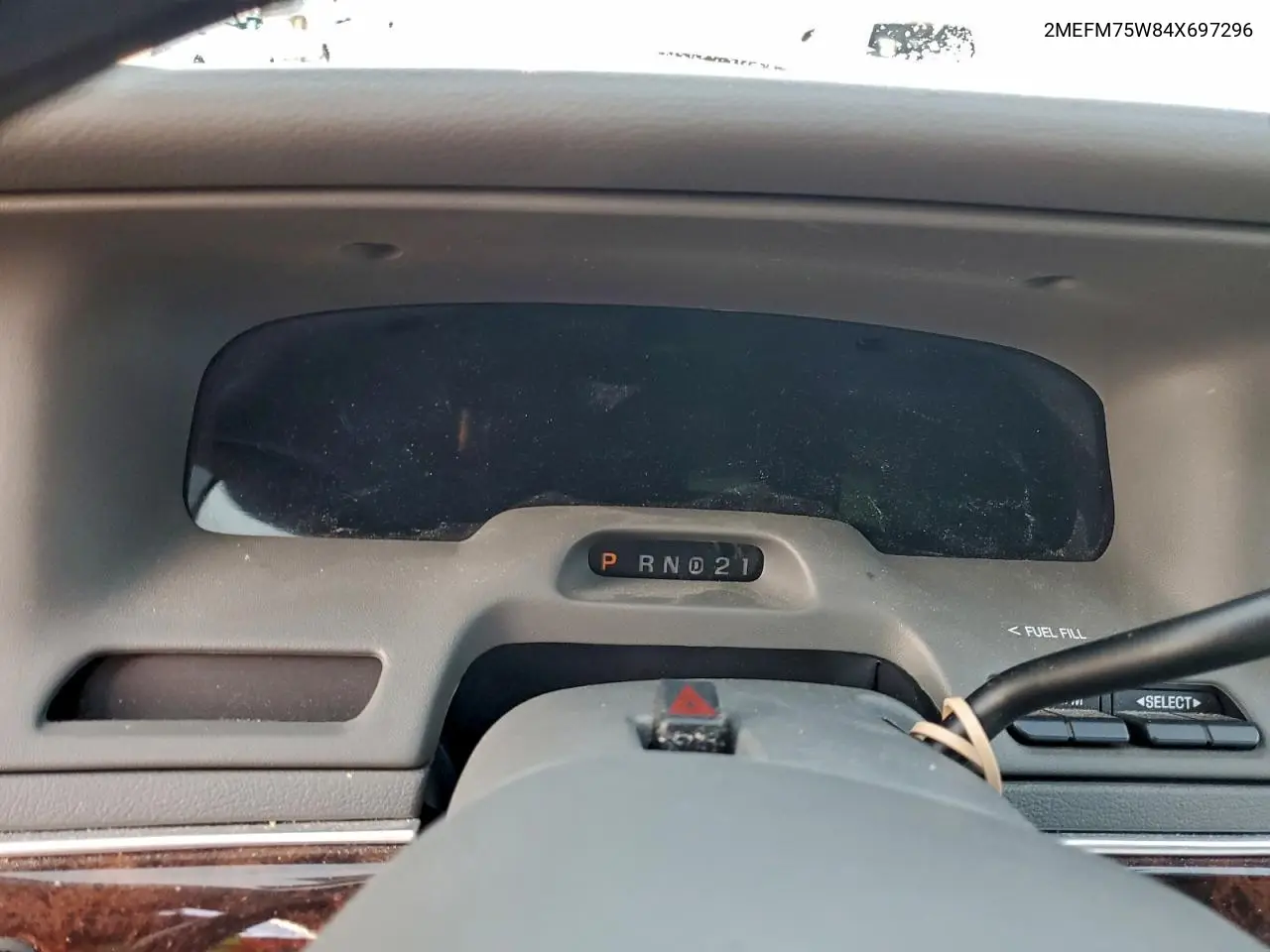 2MEFM75W84X697296 2004 Mercury Grand Marquis Ls