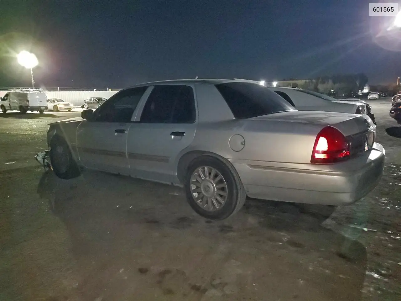 601565 2011 Mercury Grand Marq