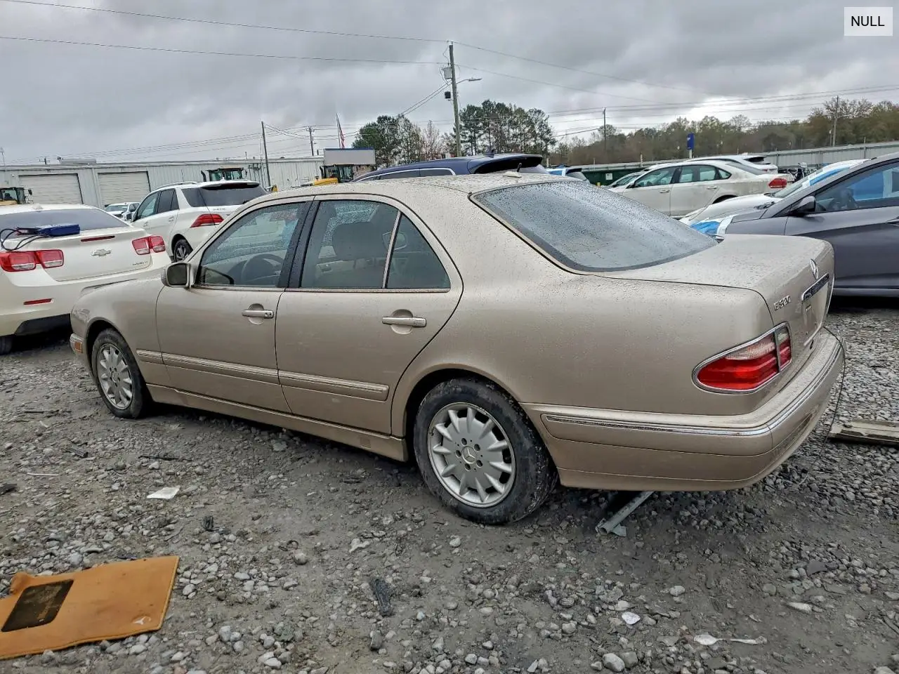WDBJF65J4YB111091 2000 Mercedes-Benz E 320