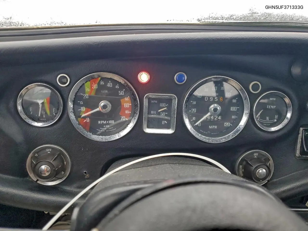 GHN5UF371333G 1975 Mg Mgb