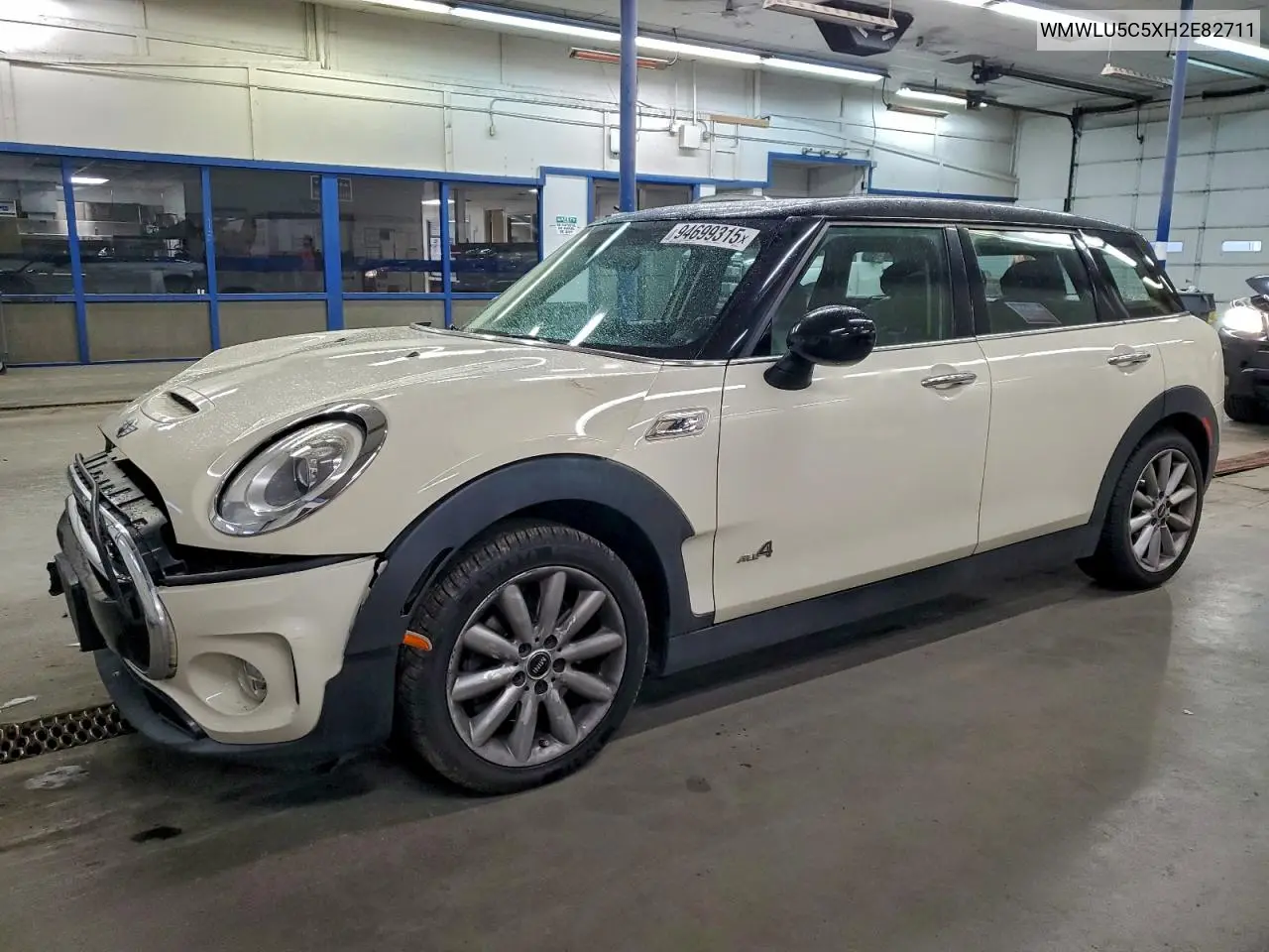 WMWLU5C5XH2E82711 2017 Mini Cooper S Clubman All4