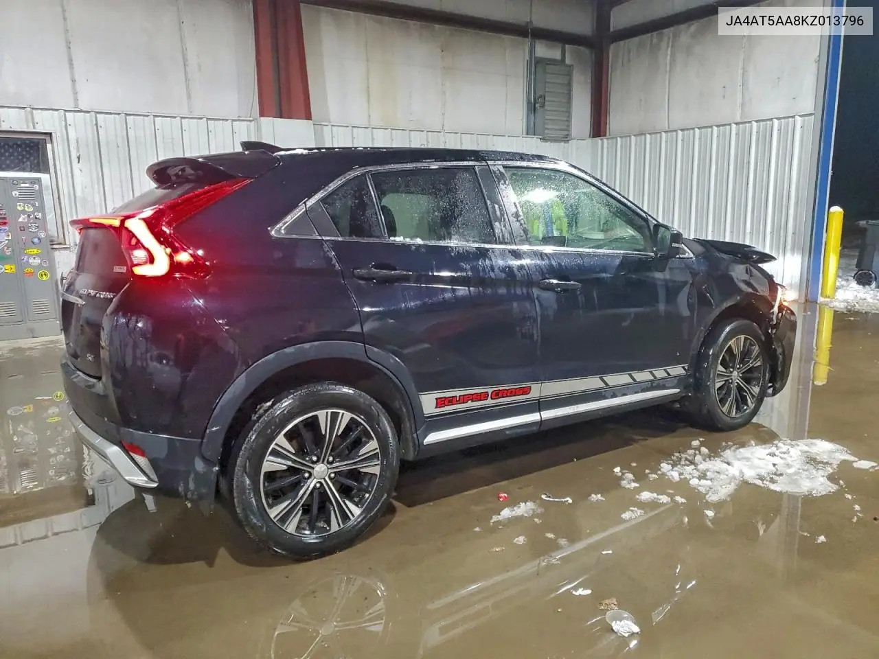 JA4AT5AA8KZ013796 2019 Mitsubishi Eclipse Cross Se