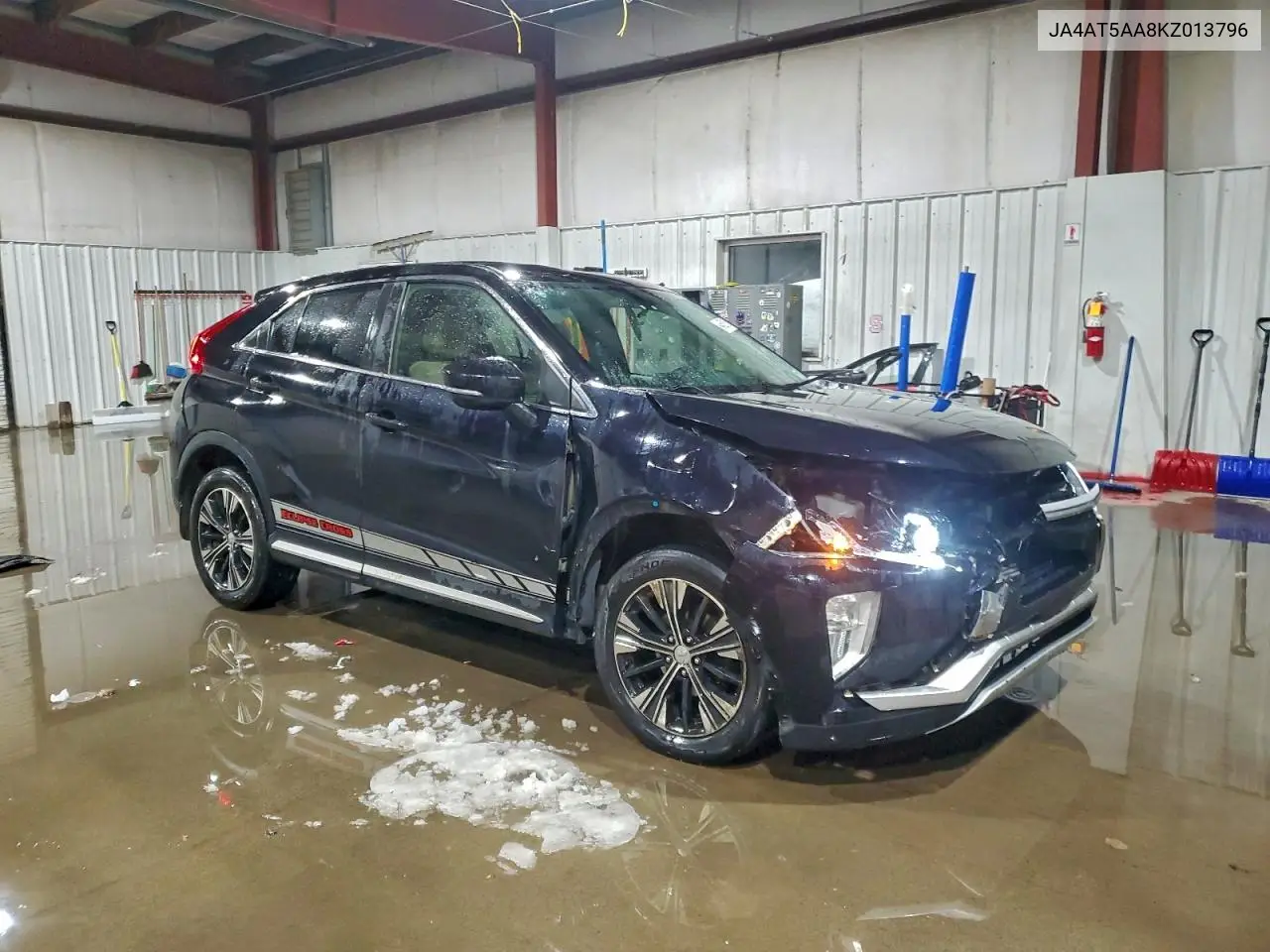 JA4AT5AA8KZ013796 2019 Mitsubishi Eclipse Cross Se