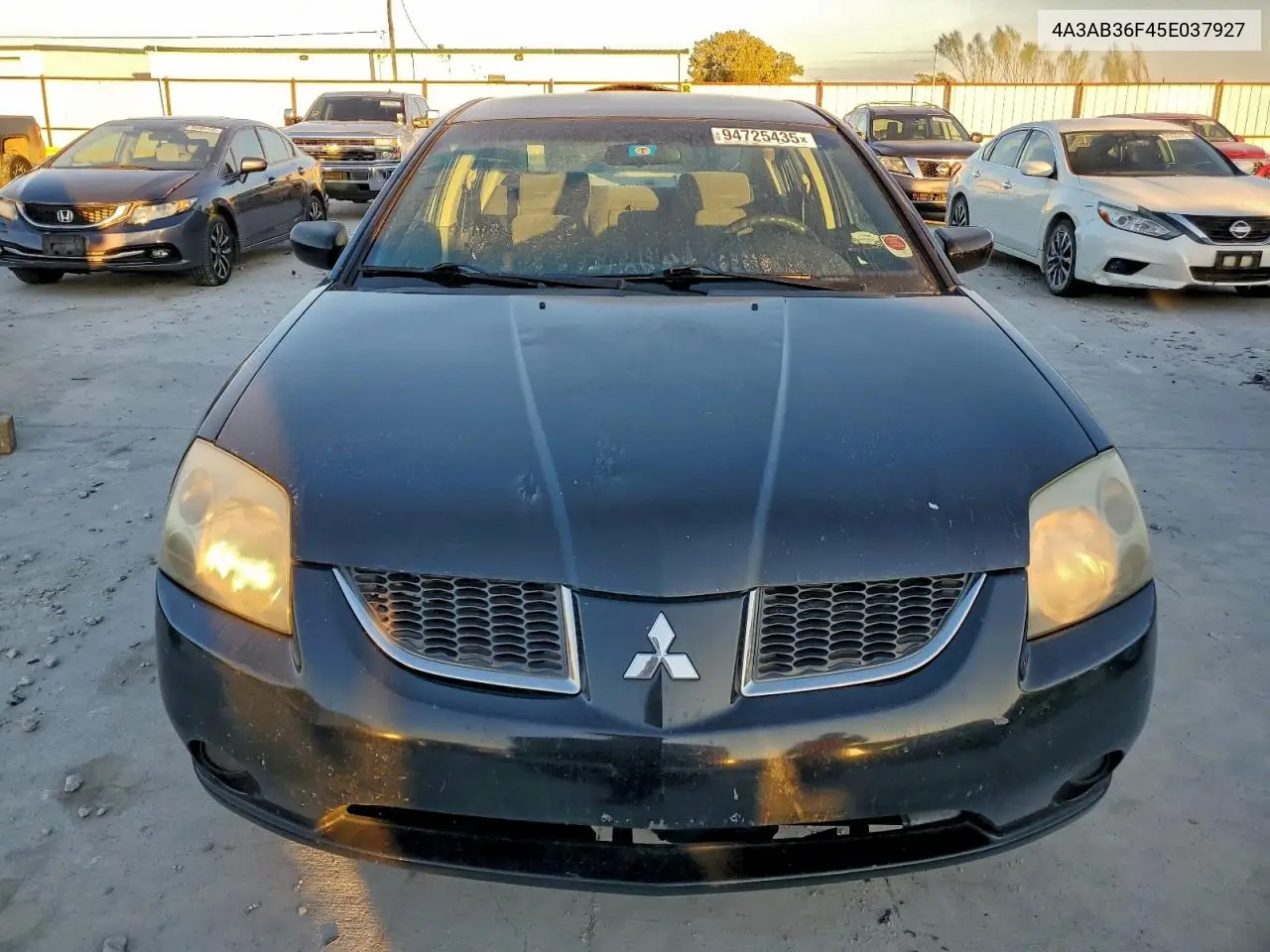 4A3AB36F45E037927 2005 Mitsubishi Galant Es Medium